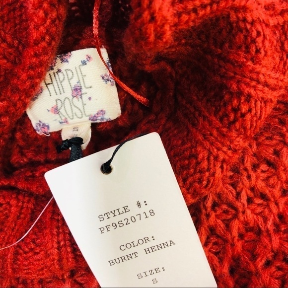 Hippie Rose Sweater Sz S Knit NWT - Picture 8 of 8